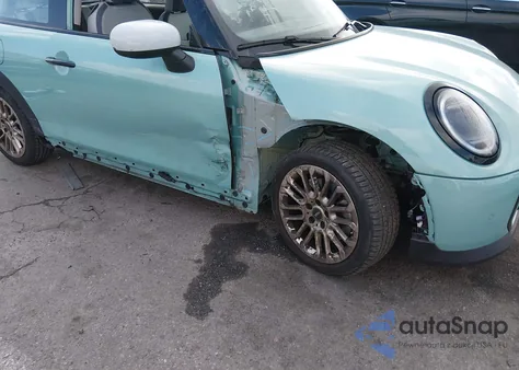 2025 Mini Hardtop Cooper from USA, damaged, VIN WMW13GD02S2W56770